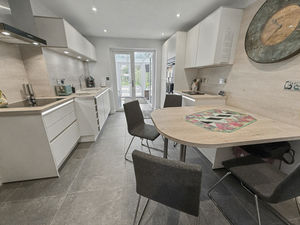 Photo 6- click for photo gallery